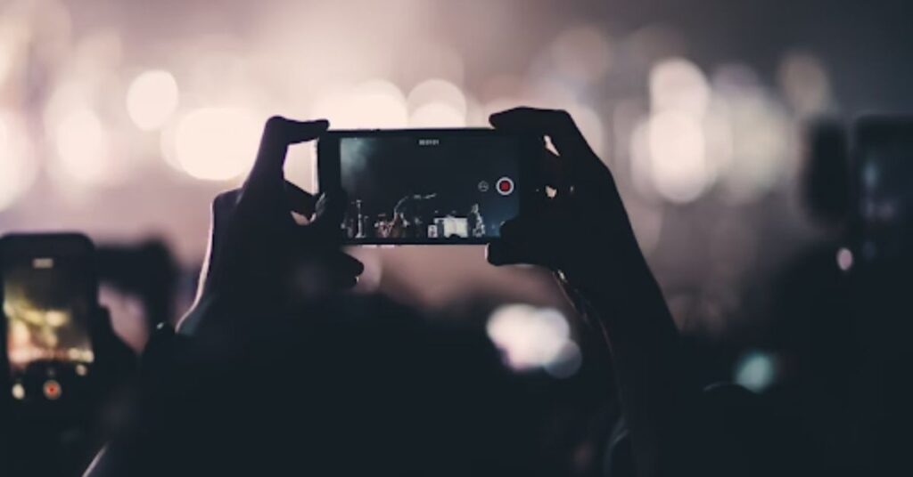 Sesuaikan dengan Platform dan Audiens