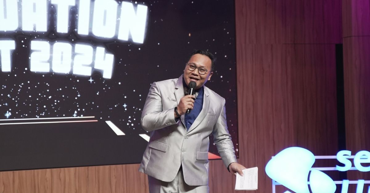 cara menangani komentar negatif