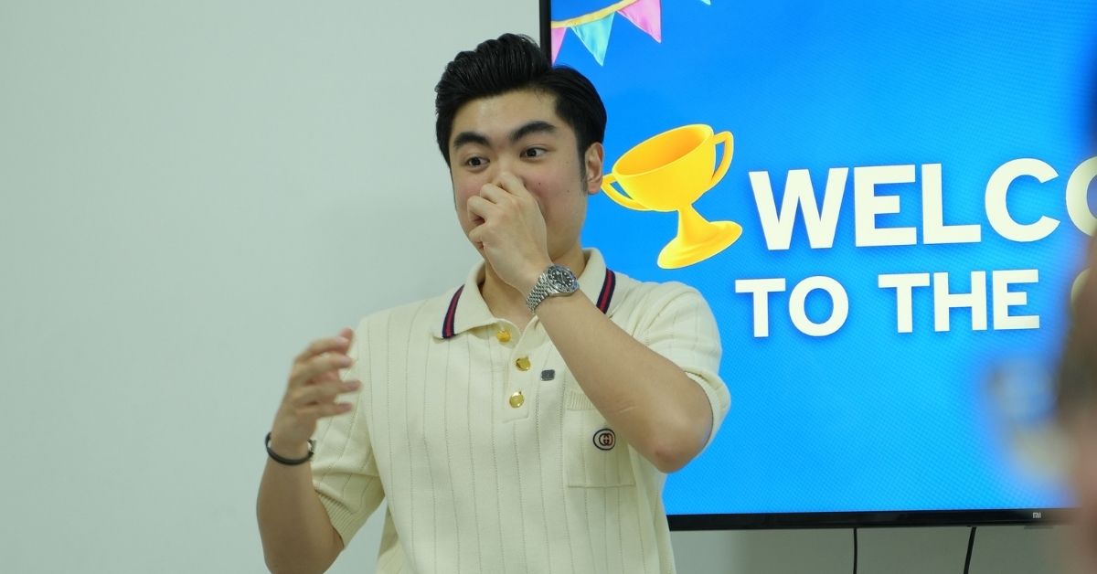 memilih mentor atau trainer kelas media sosial bisnis