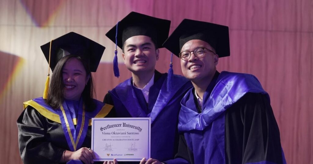 Review kelas media sosial