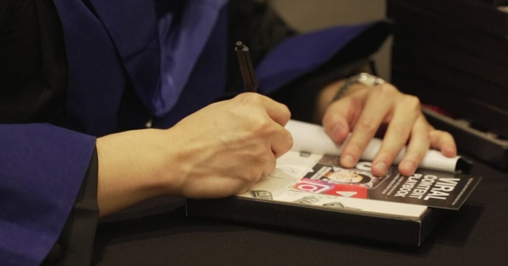 ide konten youtube untuk introvert