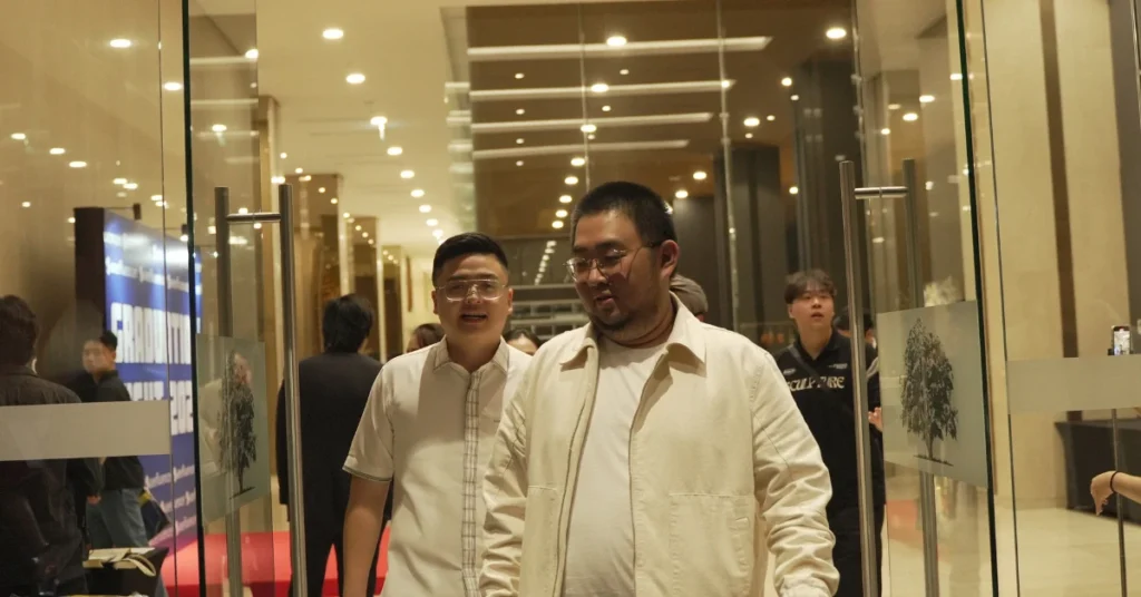 thought leader di industri konten kreator